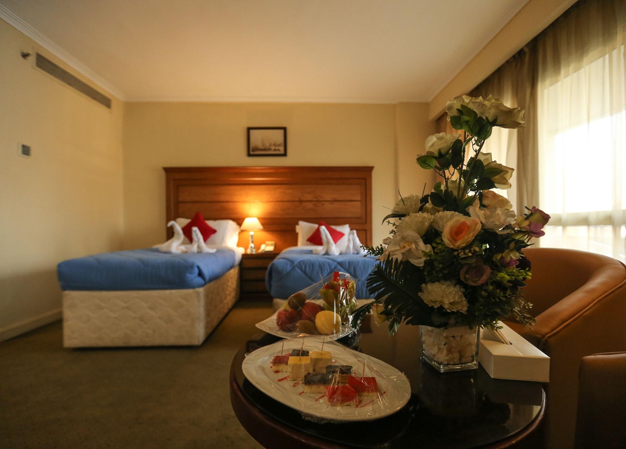Horizon Shahrazad Hotel Giza Esterno foto
